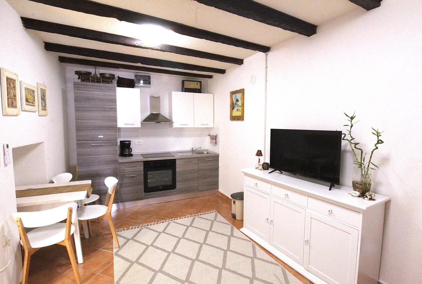 Lovely Apartment Es Umag Bilik gambar